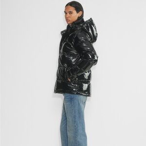 Aritzia SUPER PUFF Black Lacquer- Size M